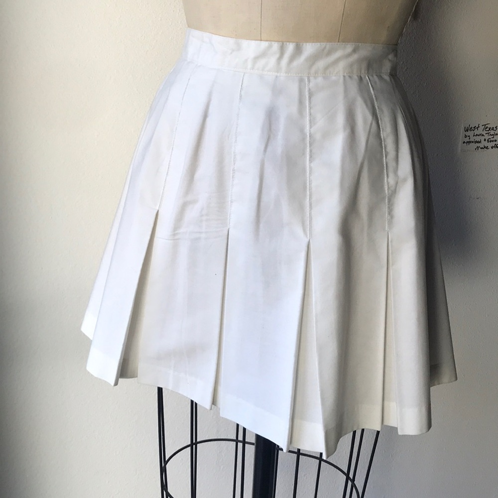 90’s tennis skirt